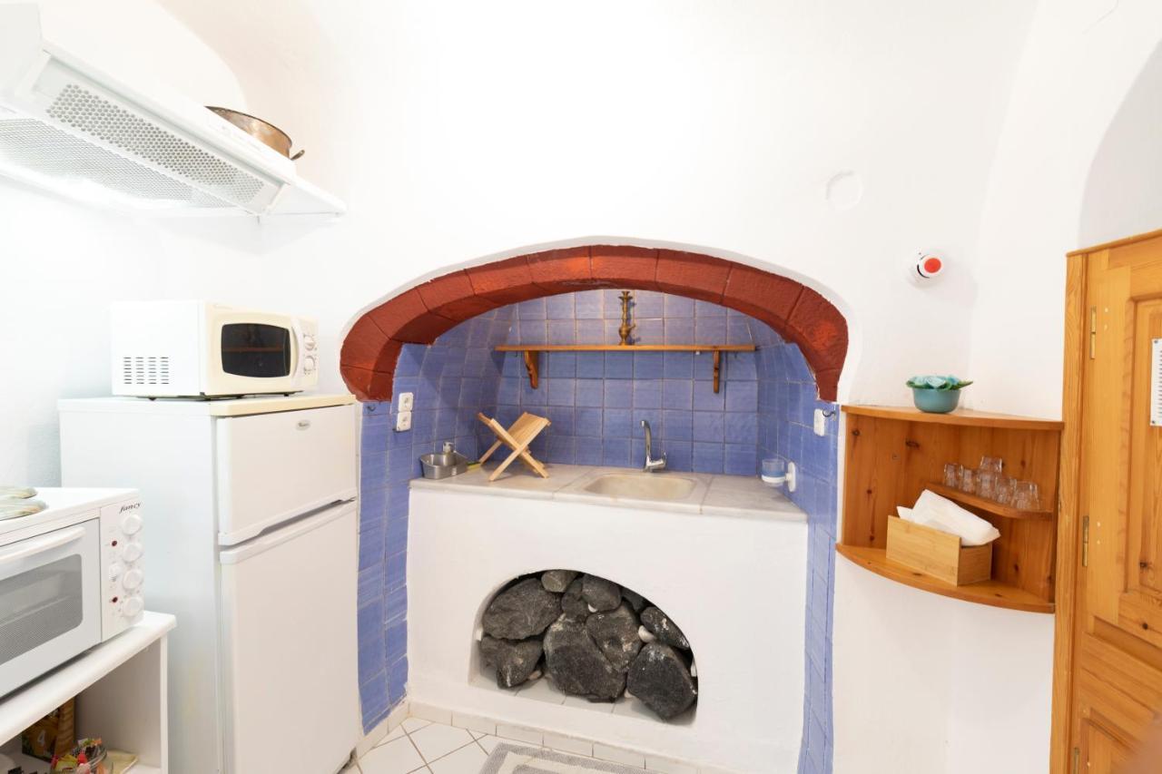 אימרוביגלי Folia Bianca Apartments מראה חיצוני תמונה