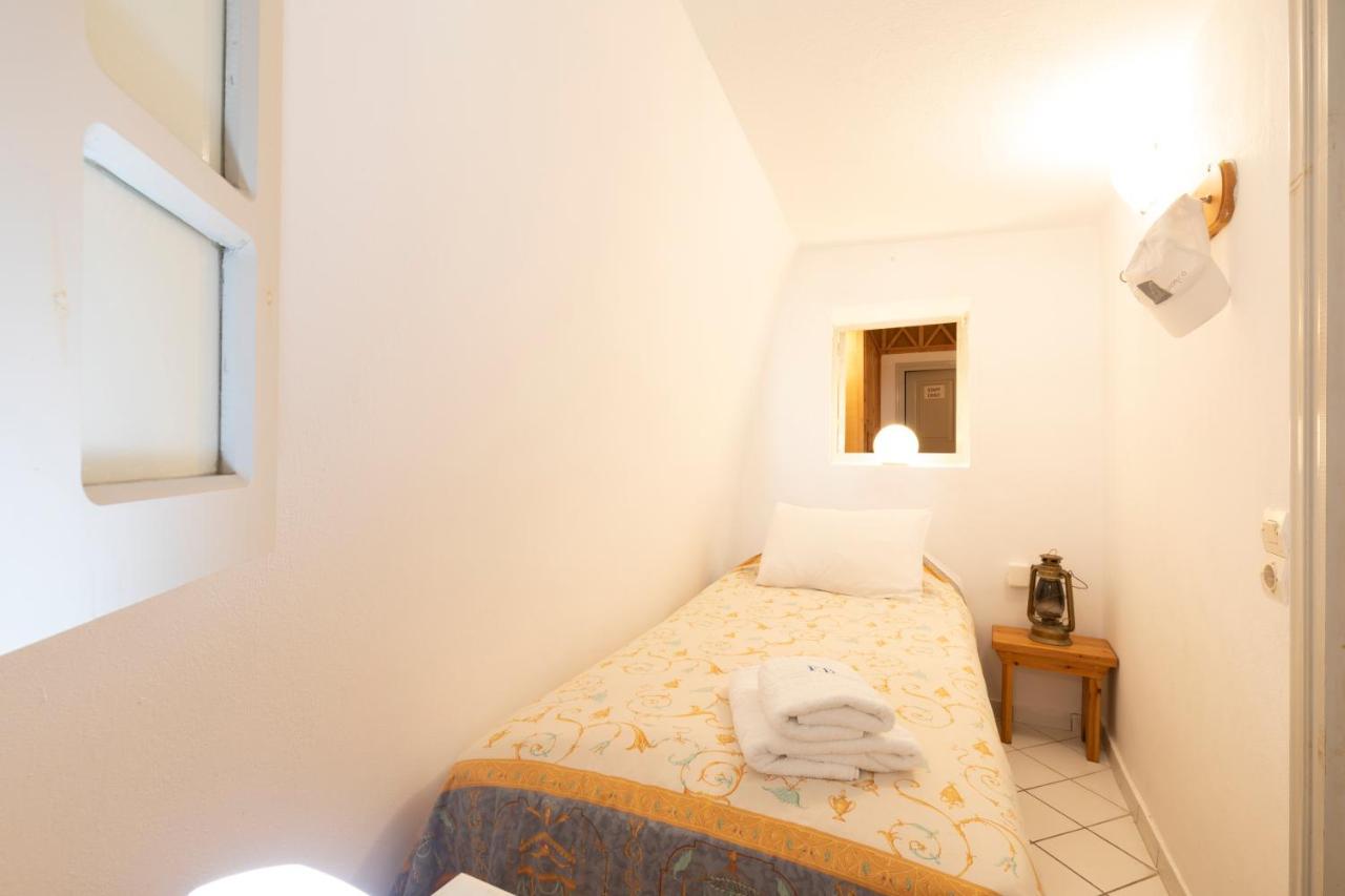אימרוביגלי Folia Bianca Apartments מראה חיצוני תמונה