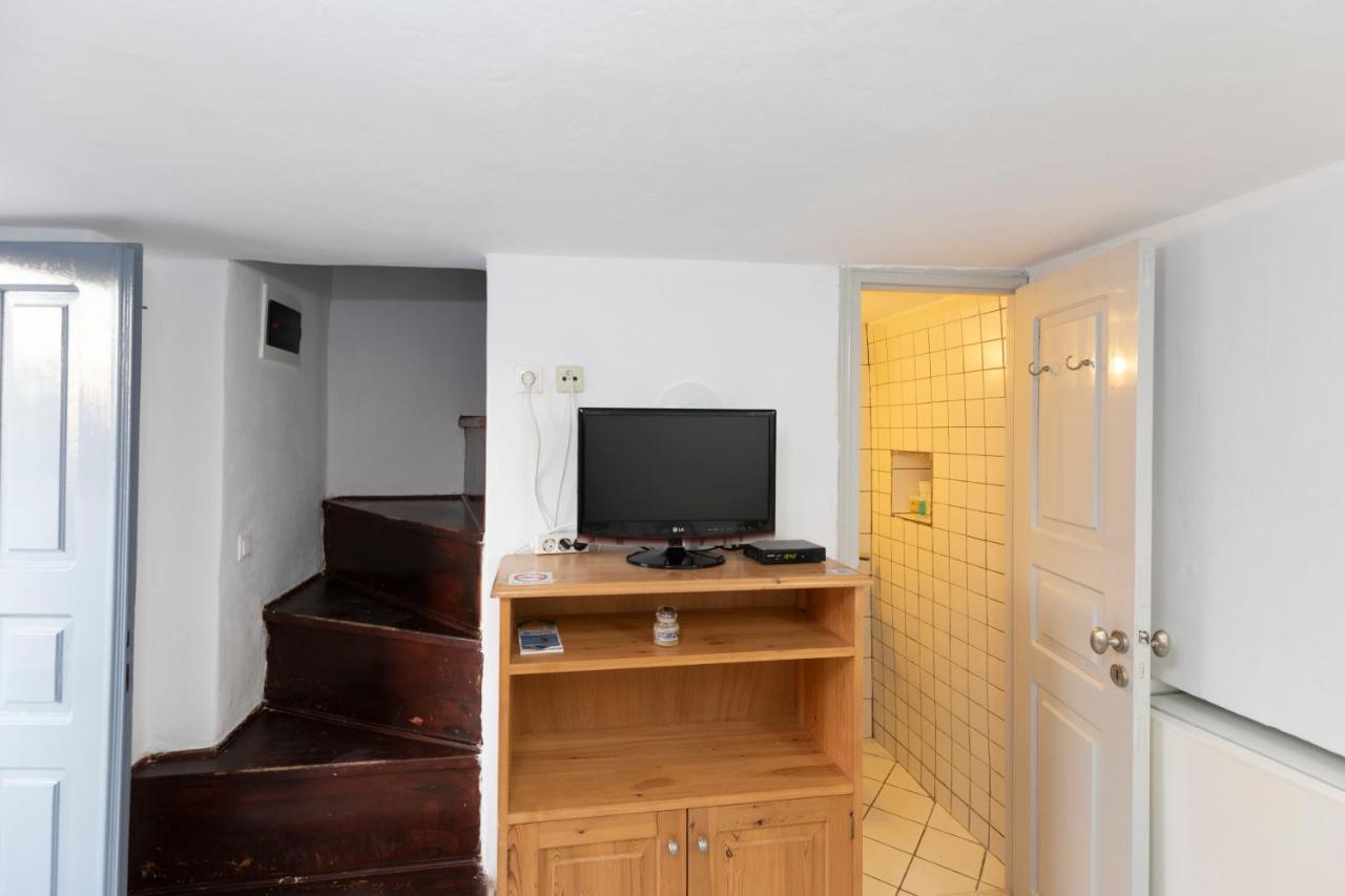 אימרוביגלי Folia Bianca Apartments מראה חיצוני תמונה