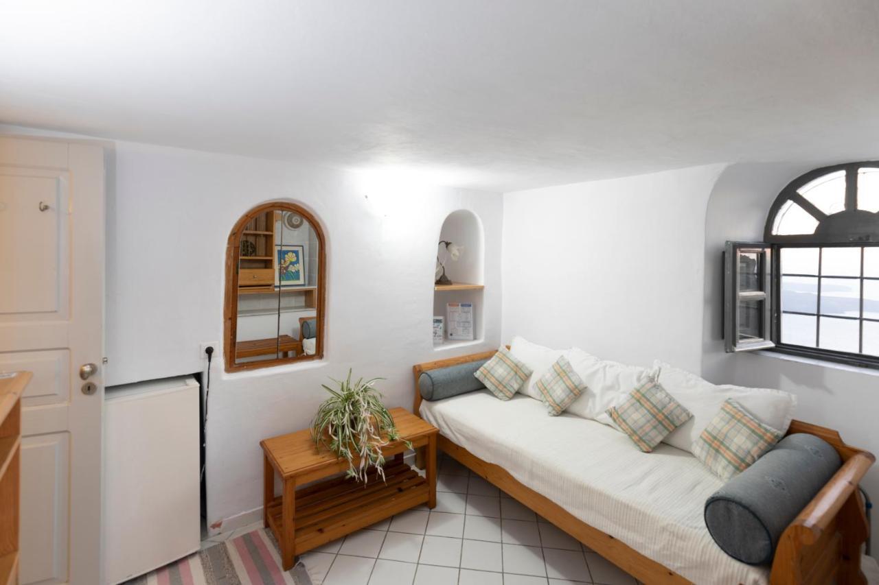 אימרוביגלי Folia Bianca Apartments מראה חיצוני תמונה